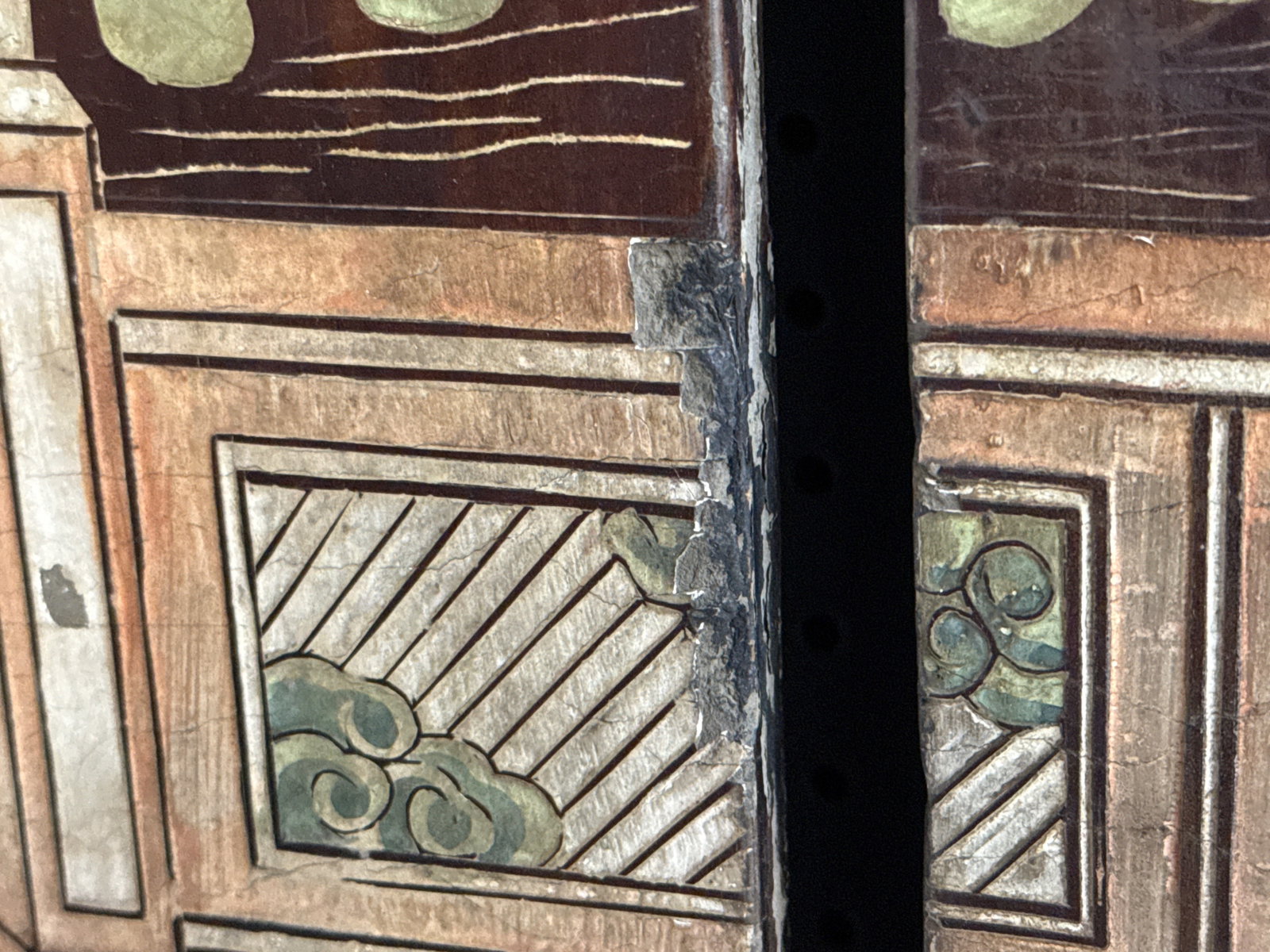 Chinese Twelve-Panel Coromandel Lacquer Screen - 18