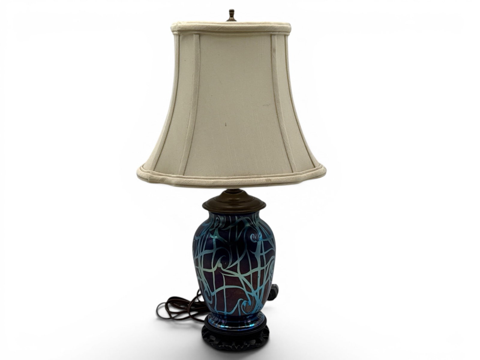 Durand Iridescent Art Glass Table Lamp (1 of 5)