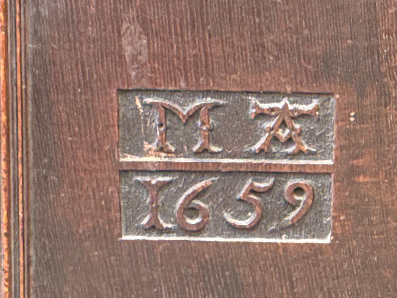 17th C. Oak Coffer Trunk - 2