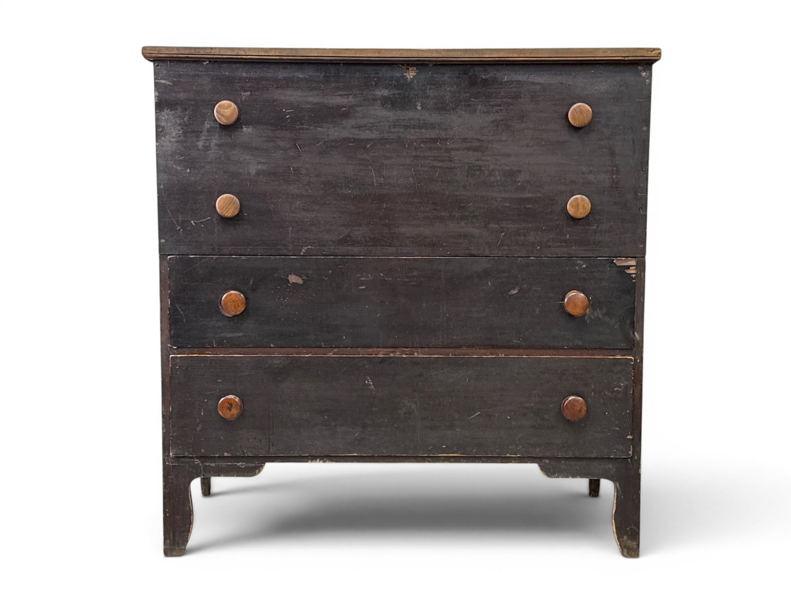 Federal Painted Pine Mule/Blanket Chest: A Federal painted pine blanket or mule chest with an open compartment of two faux drawers over two drawers, raised on bracket feet. 44in tall x 43-1/2in tall x 20-1/2in deep. | You have additional shi