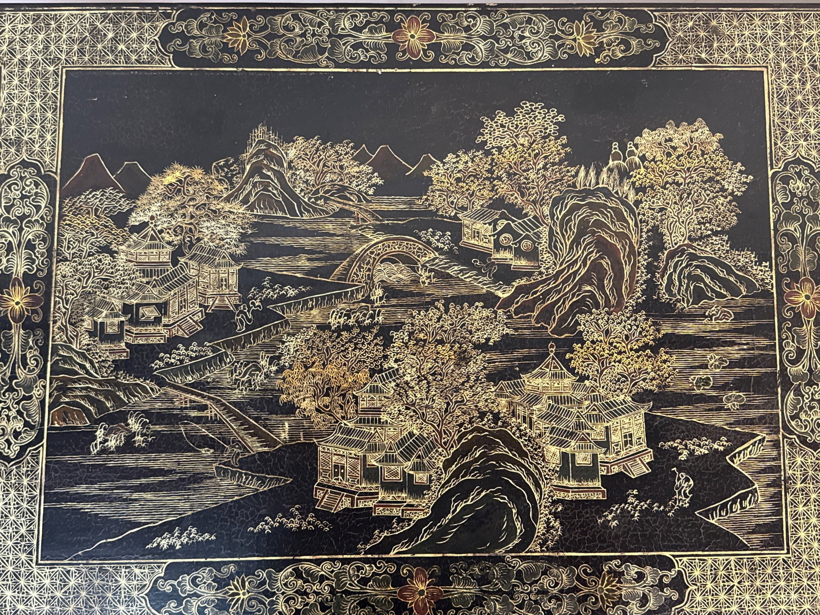 Chinese Polychrome-Decorated Lacquer Altar Table - 3