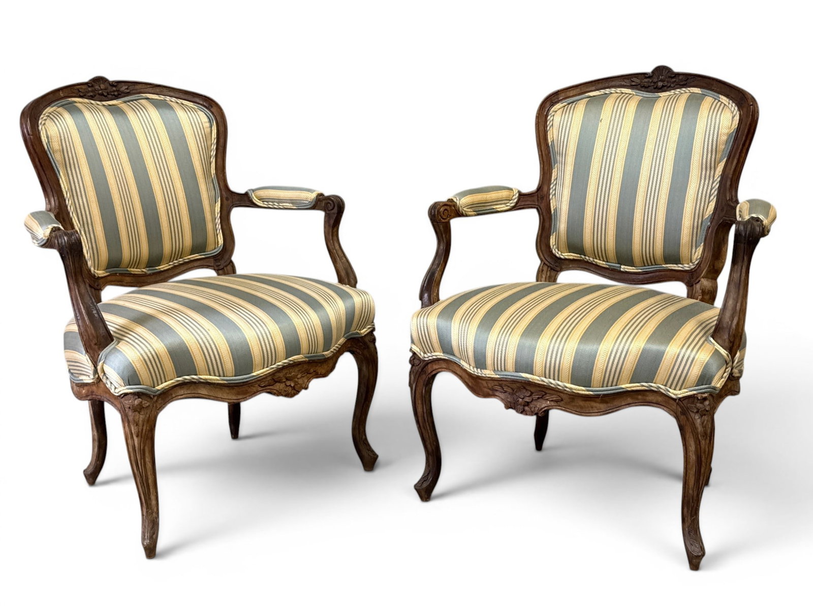 Pair of French Louis XV-style Fauteuils: A pair of French Louis XV -style carved fauteuils or armchairs. 34-1/2in tall x 27in wide x 22in deep. | You have additional shipping options, and are not required to use Live Shipping. Additional