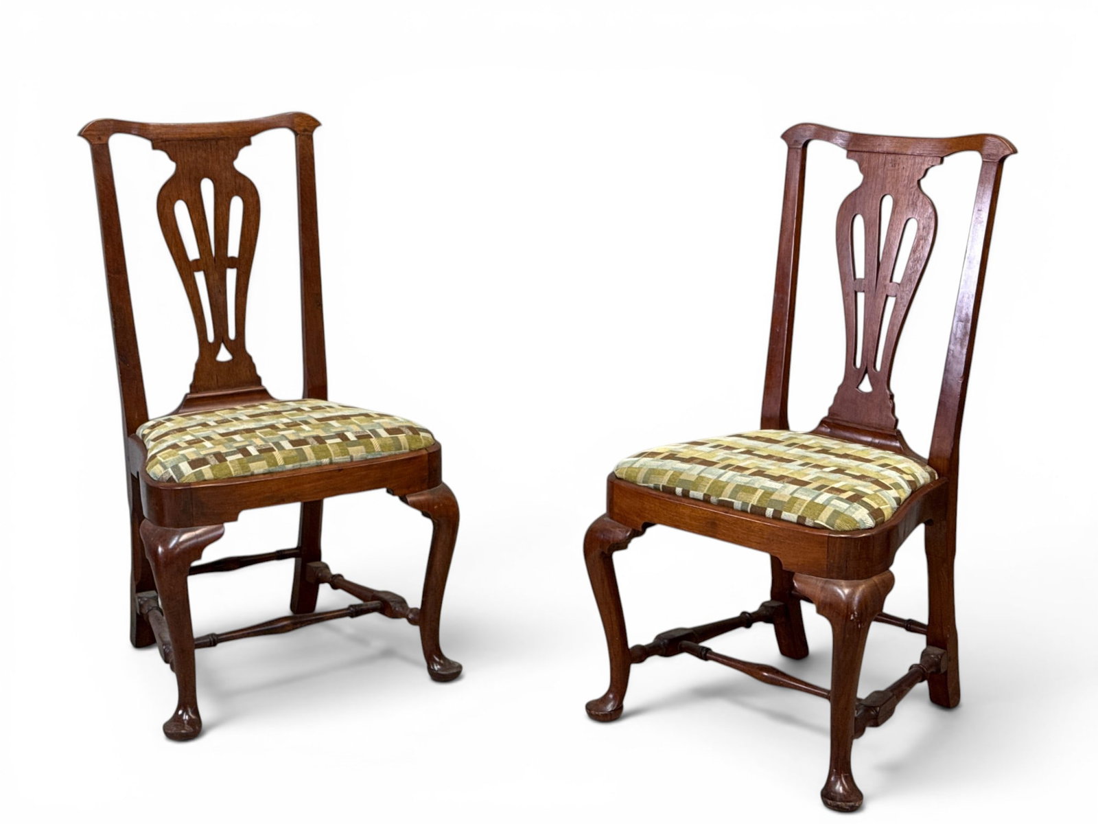 Pair of Queen Anne Side Chairs (1 of 7)