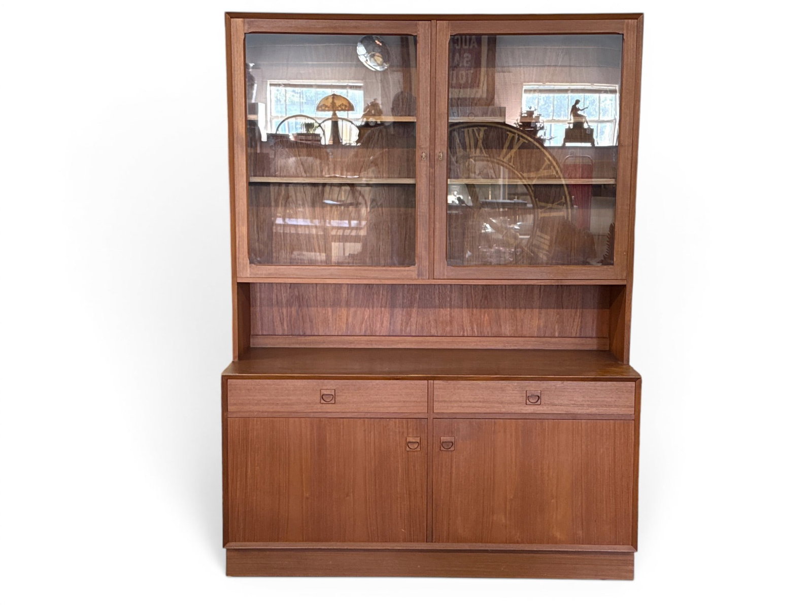 Brouer Danish Teak China Cabinet (1 of 5)