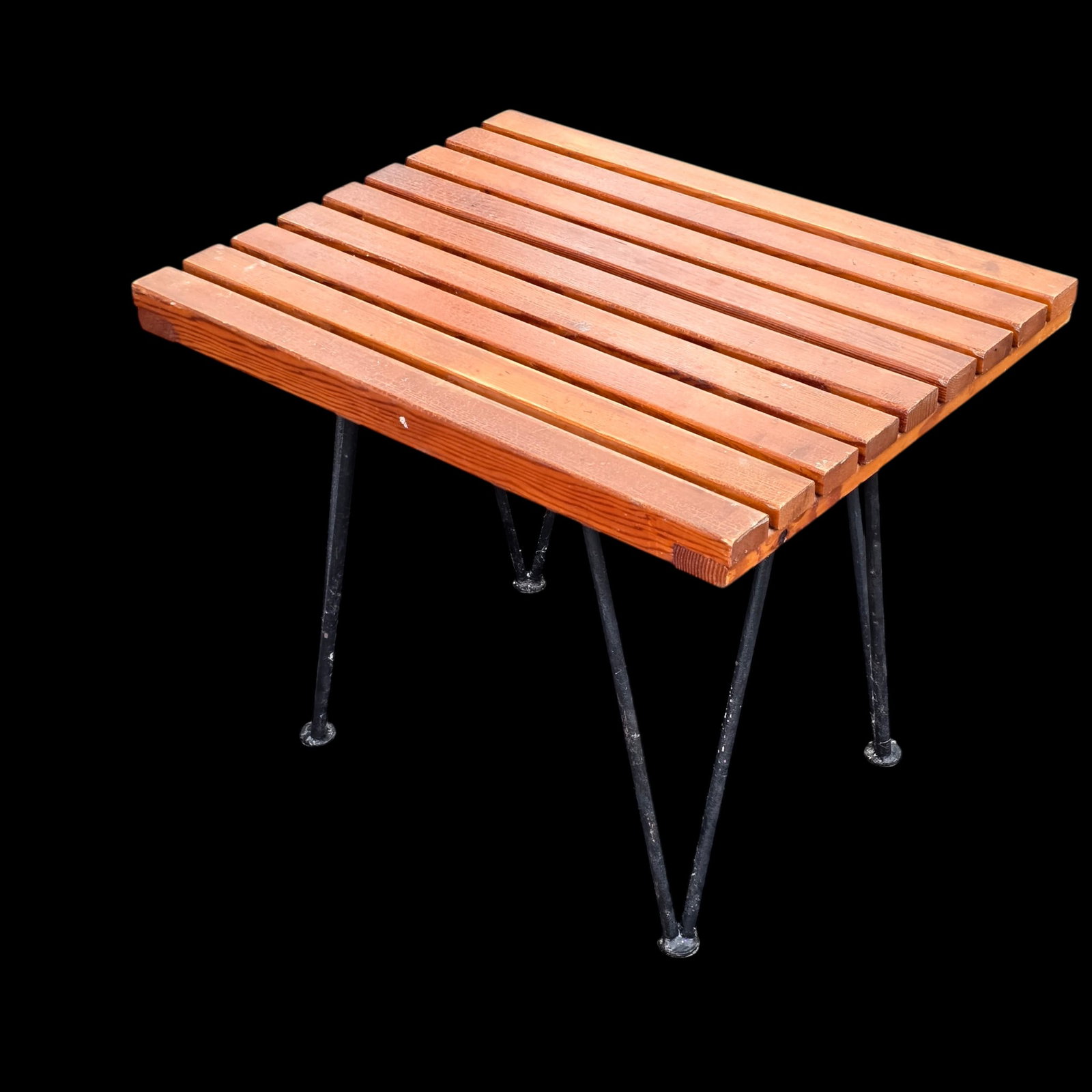 Pipsan Saarinen-Swanson Side Table - 2