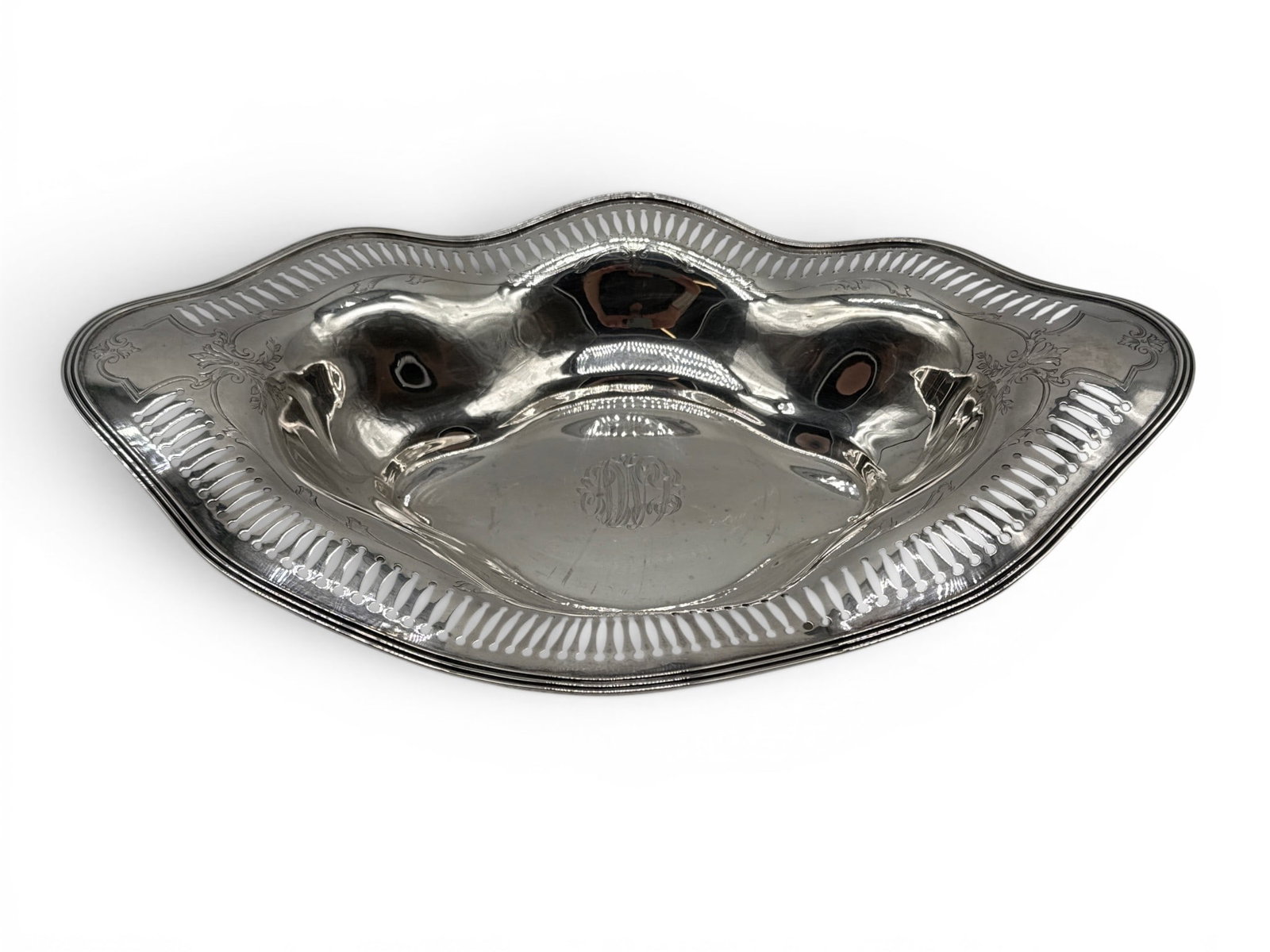 Sterling Silver Scalloped-Edge Serving Dish (1 of 6)