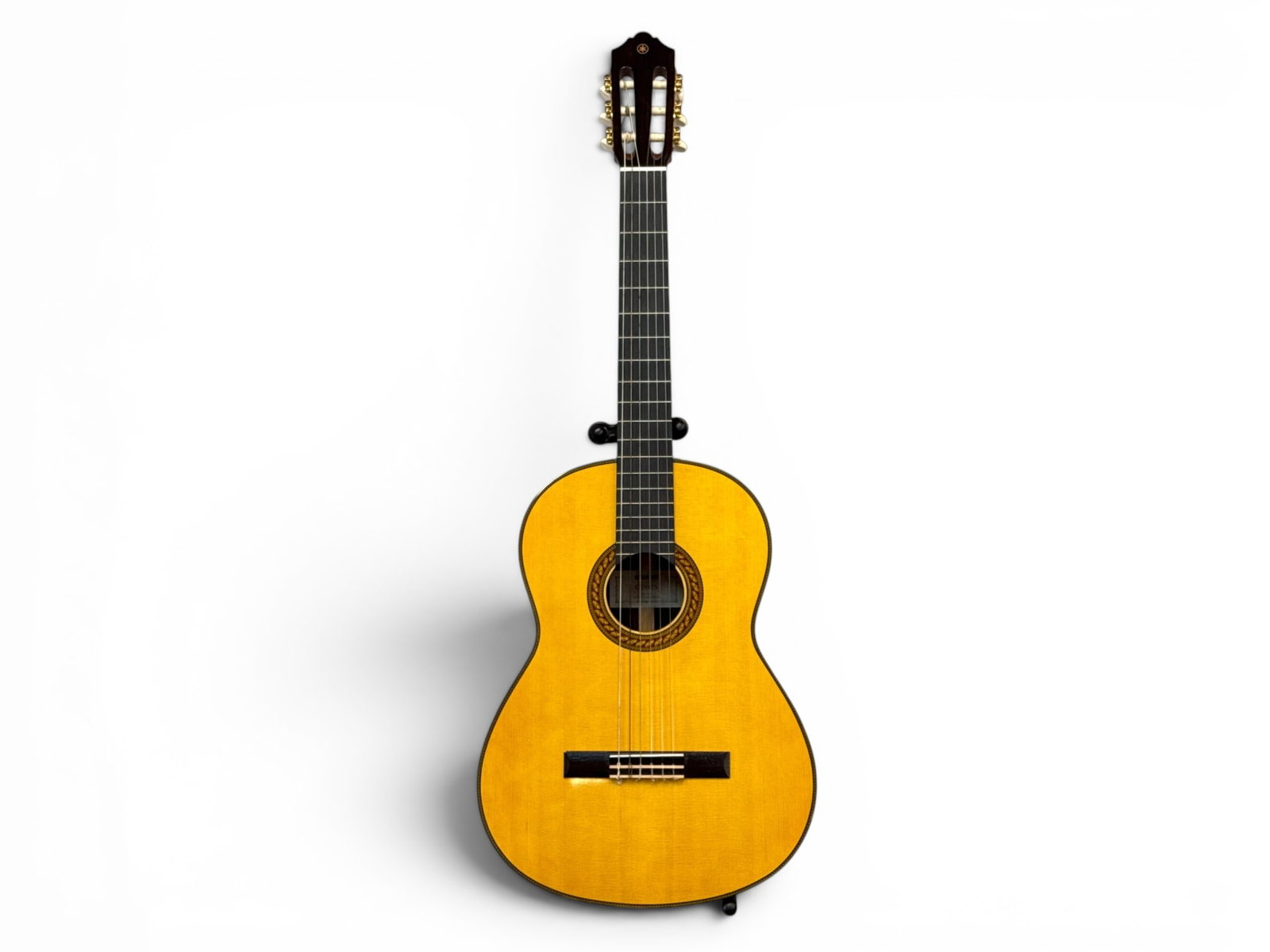 Yamaha CG192S Classical Acoustic Guitar (1 of 7)