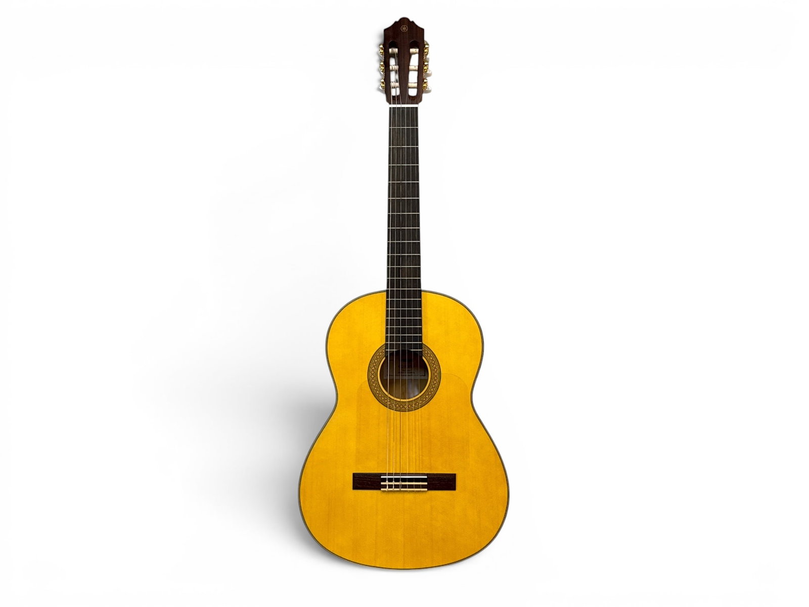 Yamaha CG172SF Flamenco Guitar (1 of 8)