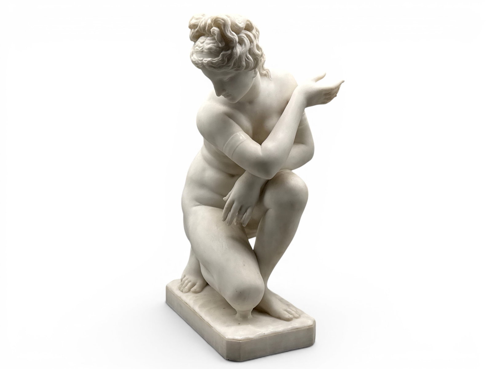 After Bazzanti Marble Bust: Crouching Venus (1 of 6)