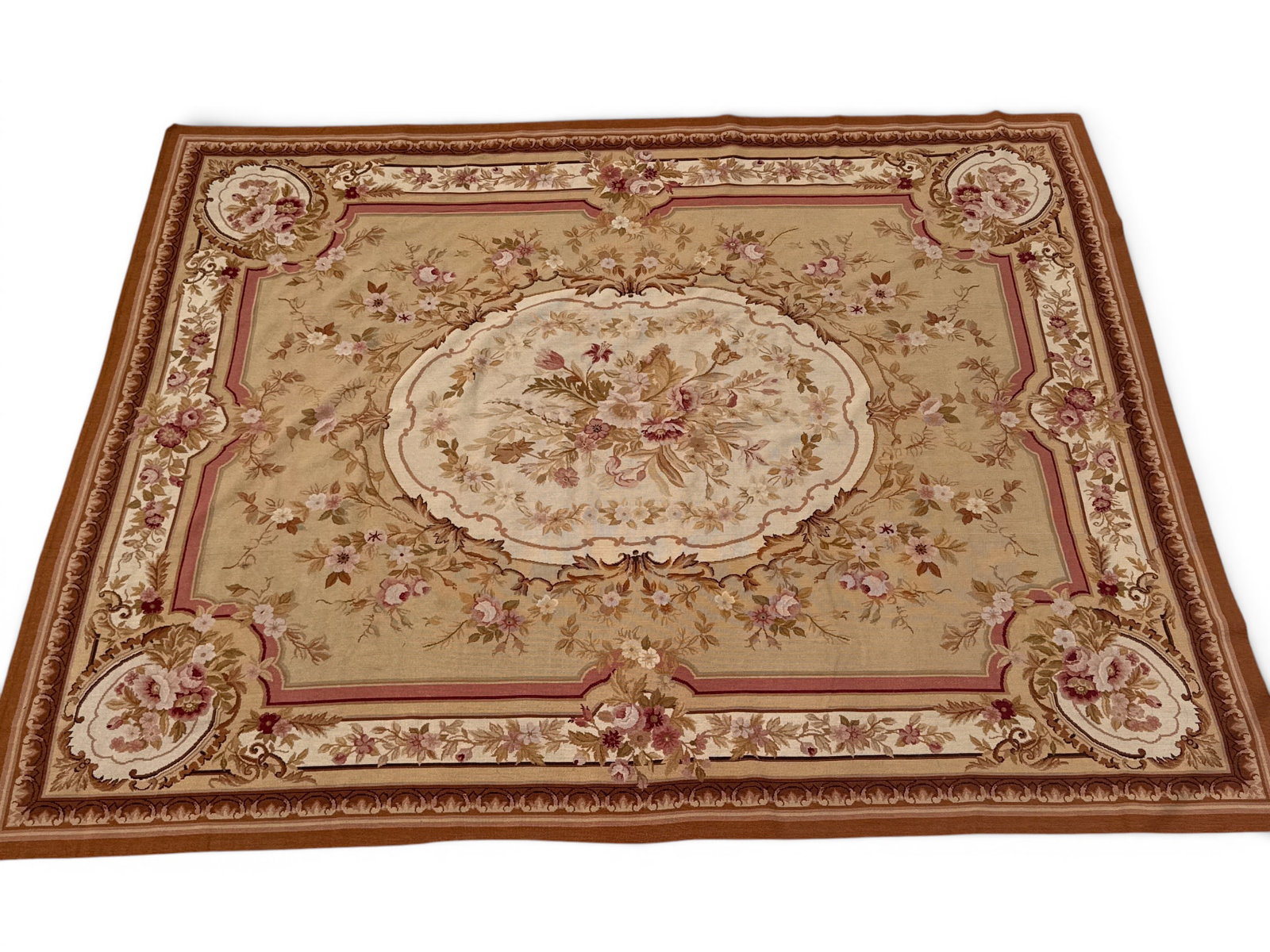 French Louis XV-style Aubusson Carpet, 10ft 1 in x 7ft 9in: A French Louis XV-style Aubusson carpet with foliate designs. 10ft 1 in x 7ft 9in. | You have additional shipping options, and are not required to use Live Shipping. Additional shipping and delivery d