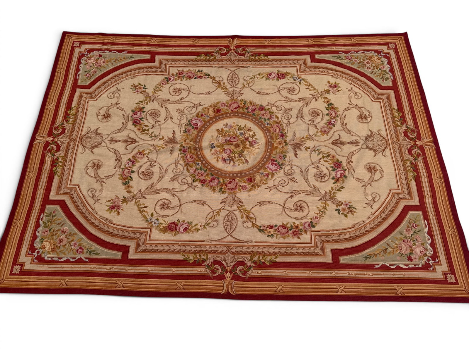 French Louis XV-style Aubusson Carpet, 11ft 9in x 8ft 7 in: A French Louis XV-style Aubusson carpet with foliate designs. 11ft 9in x 8ft 7 in. | You have additional shipping options, and are not required to use Live Shipping. Additional shipping and delivery d