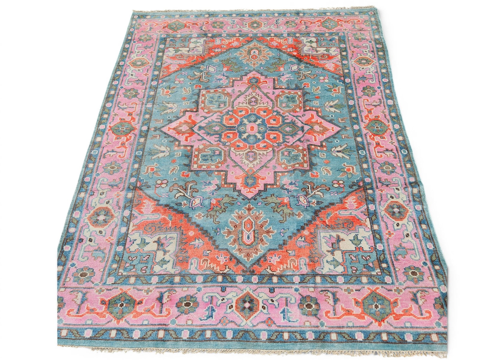 Turkish Heriz-style Carpet, 9ft 11in x 7ft 11in (1 of 5)