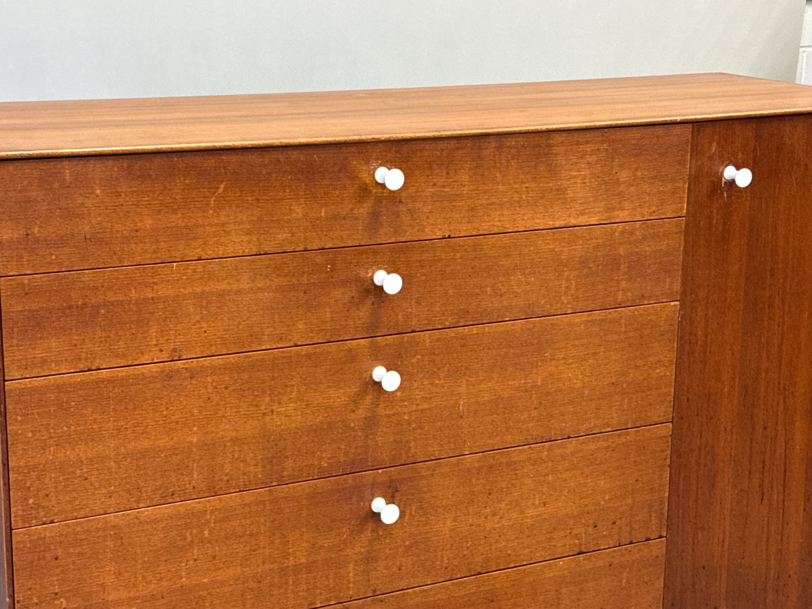 George Nelson Thin Edge Cabinet - 2