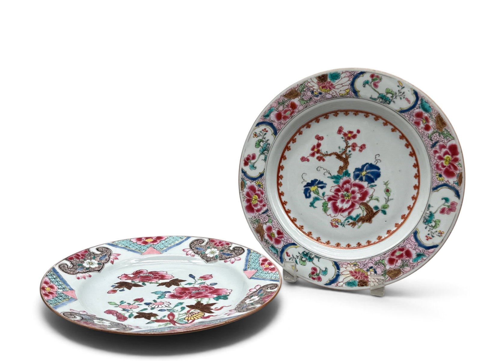 Two Chinese Export Porcelain Plates (1 of 8)