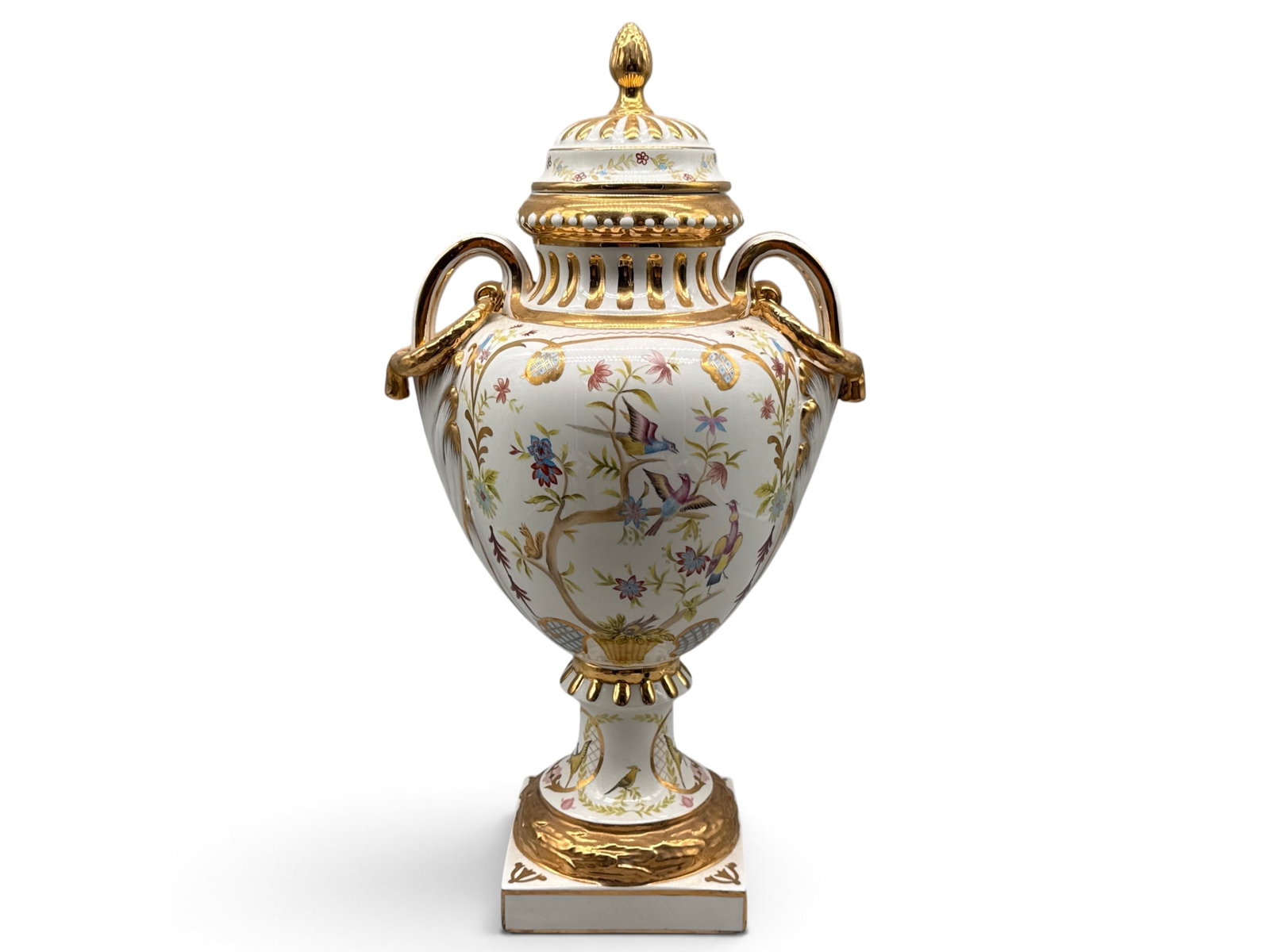 Jeanne Reed Decorated Porcelain Urn (1 of 8)