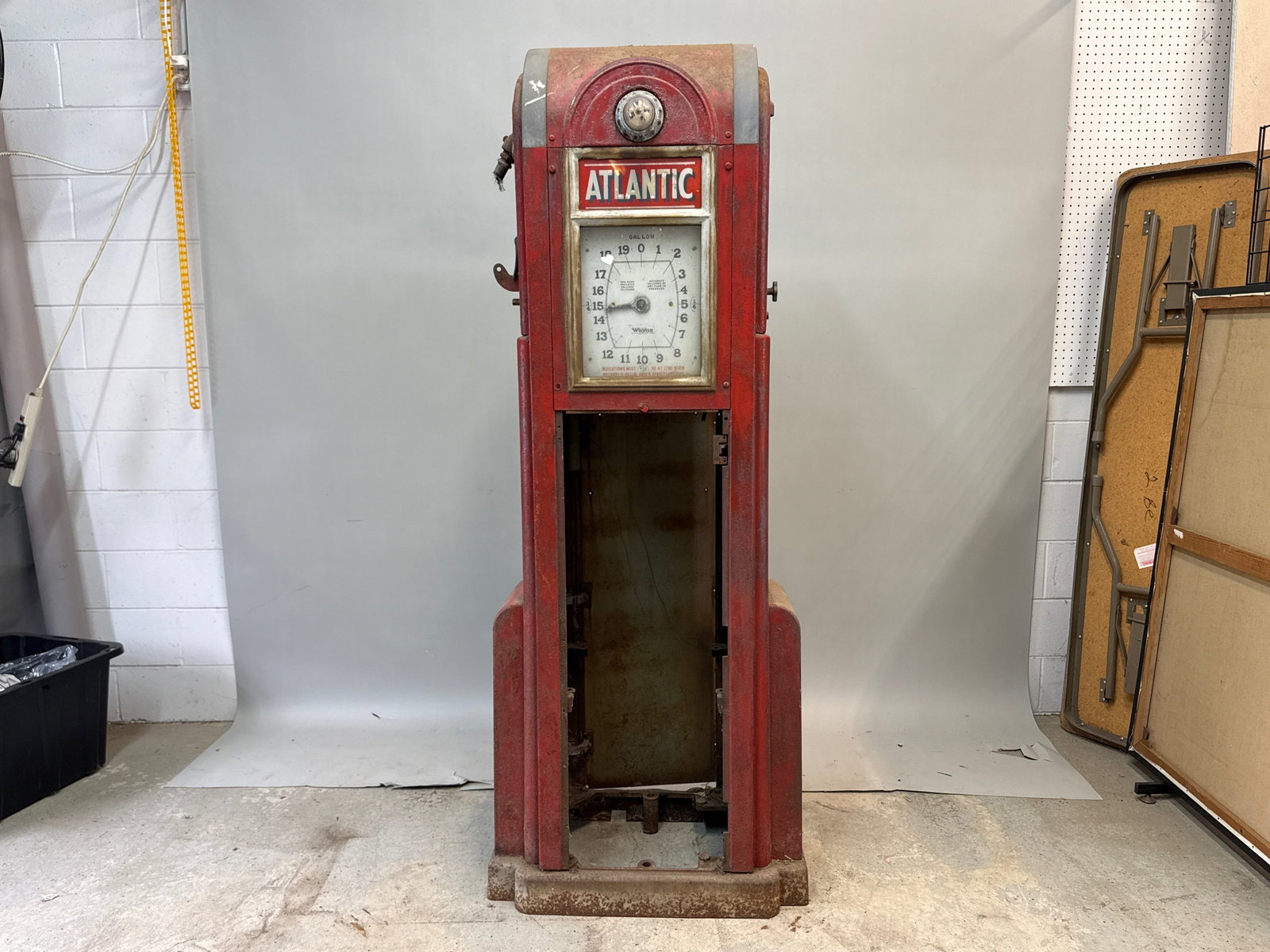 Wayne Model 866 Clock Face Gas Pump - 6