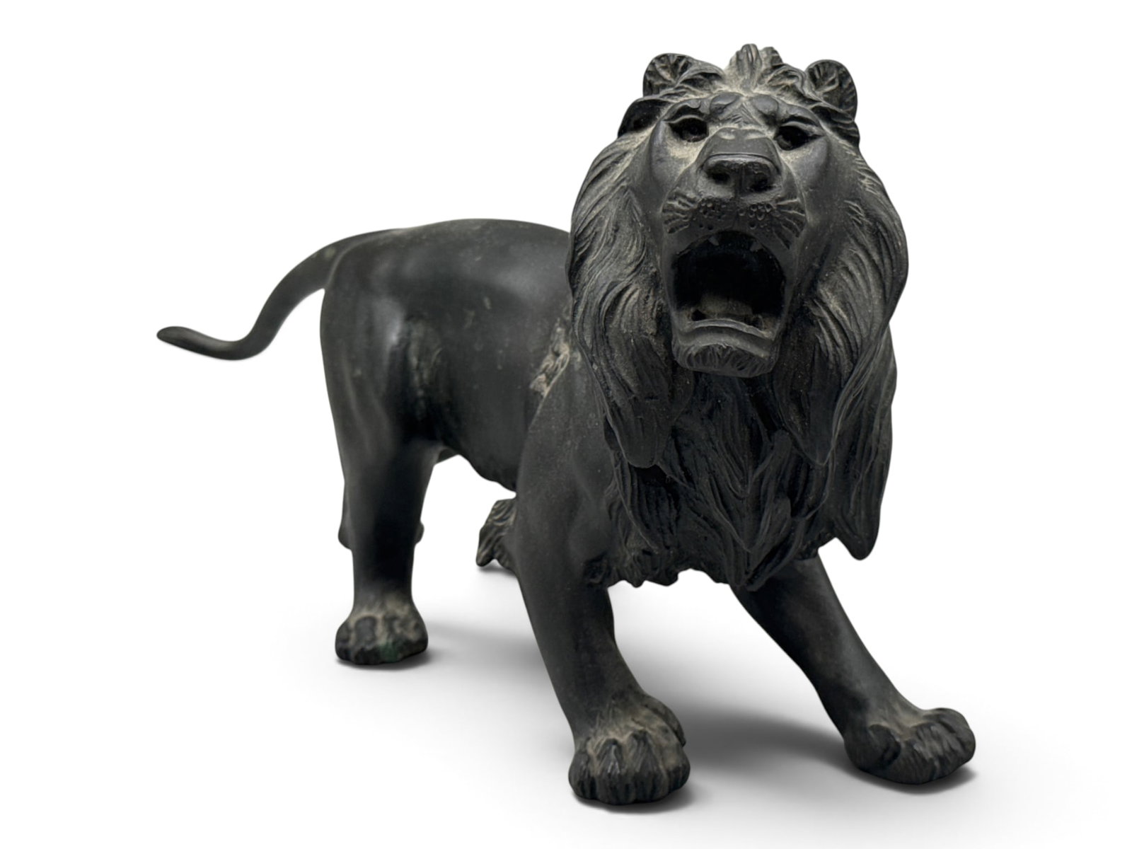 Japanese Bronze Roaring Lion Statue (1 of 4)