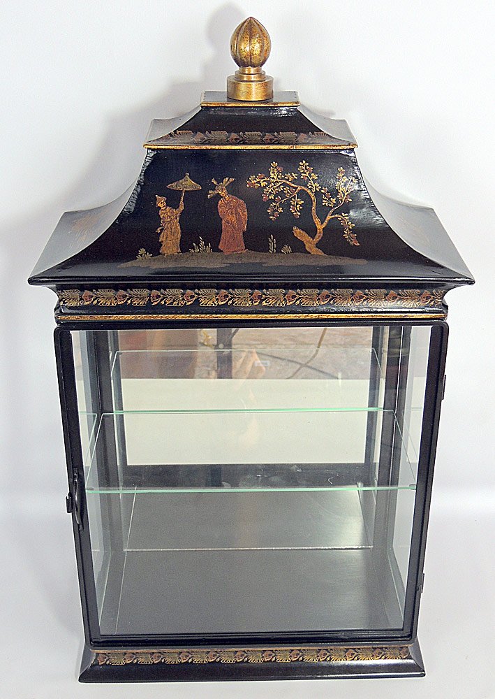 Tole Painted Wall Curio: Italian tole-painted metal wall curio in the Chinese tradition made for Bergdorf Goodman, with a mirrored back, single glass shelf, glass sides, and a single glass door in front. 26-1/4" tall x 15" wi