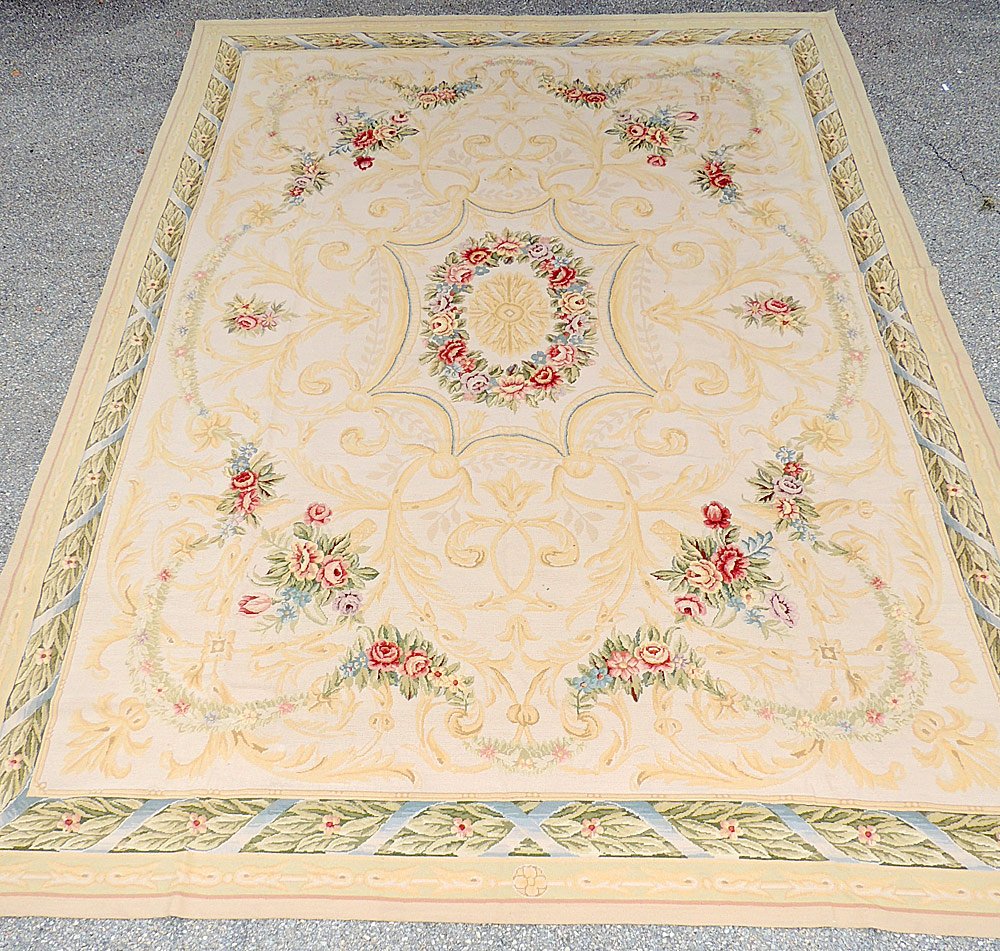 Aubusson Room-size Carpet: Aubusson room size carpet, 13'8" x 10'