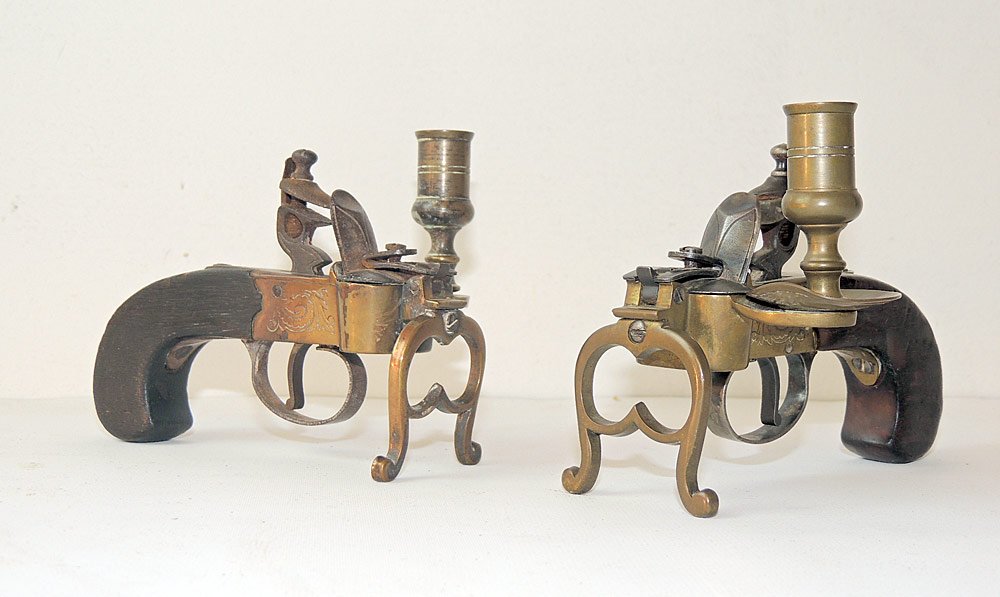 Pair of English Tinder Pistols (1 of 2)
