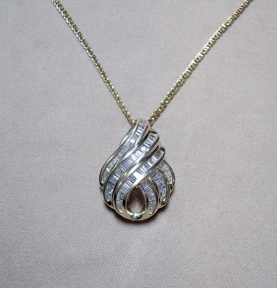 14K Diamond Pendant (1 of 2)