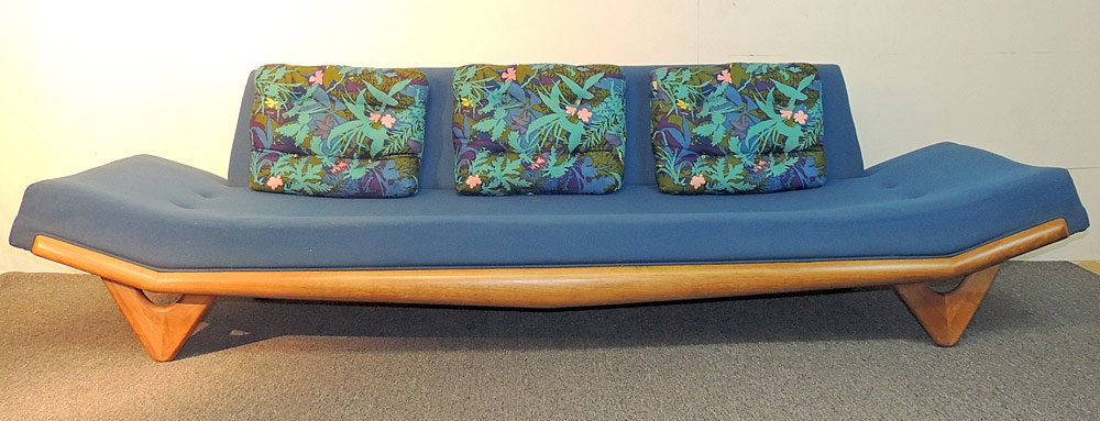 Adrian Pearsall Gondola Sofa (1 of 3)