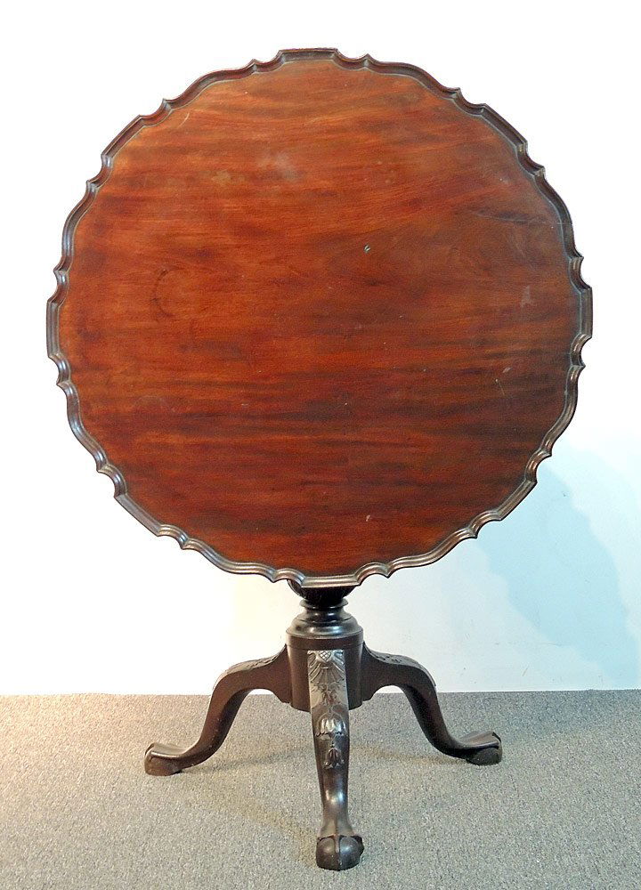 Philadelphia   Chippendale Pie Crust Tea Table (1 of 5)