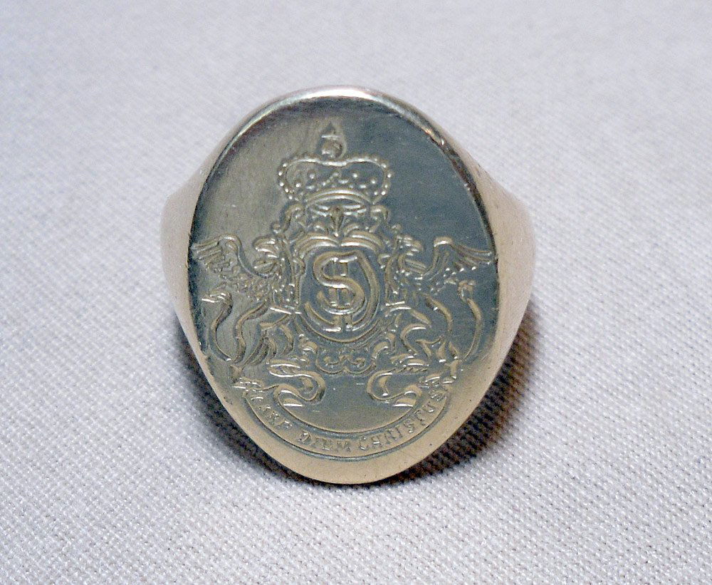 Man's 18K Gold Signet Ring (1 of 2)