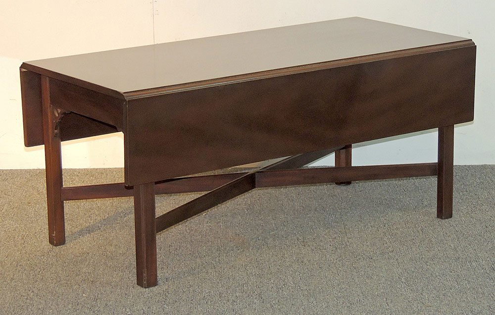 Kittinger Williamsburg Adaptation 46 Coffee Table (1 of 2)