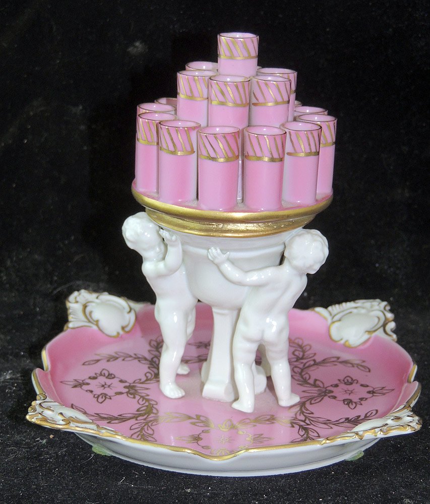 Dresden Porcelain Cigarette Holder (1 of 2)