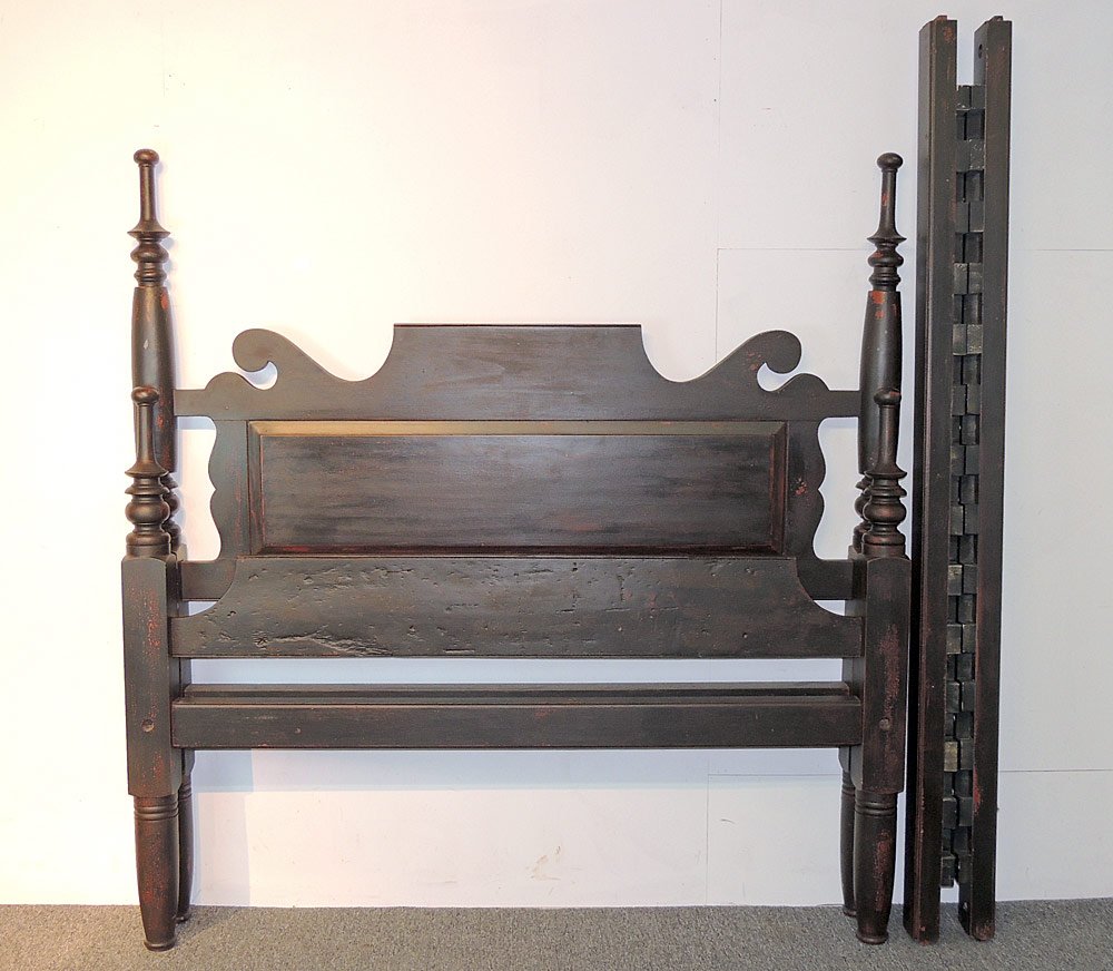 Cabinet-made Sheraton-style Bed (1 of 3)