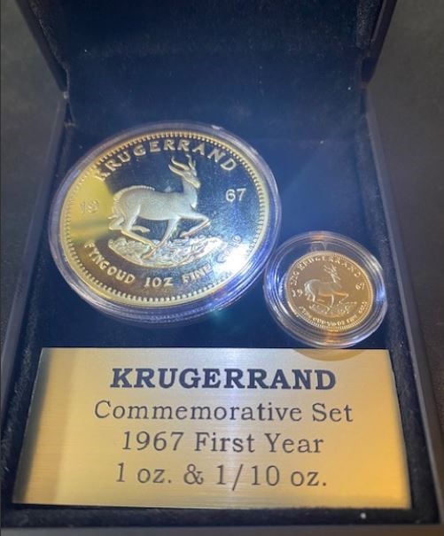 SET OF 2  KRUGERRAND 1967, 100 MILS .999 FINE GOLD CLAD (1 of 1)