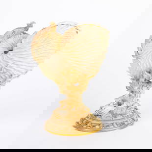 Royal Worcester Porcelain Nautilus Centrepiece Vase 19th Century: DIMENSIONS APPROX 12x12x20.5CM.