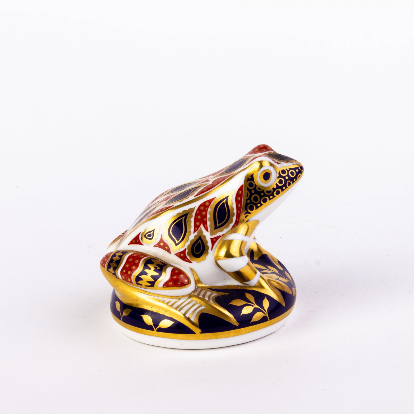 Royal Crown Derby 24K Gold Porcelain Paperweight Frog: DIMENSIONS APPROX 8x8x7.5CM.