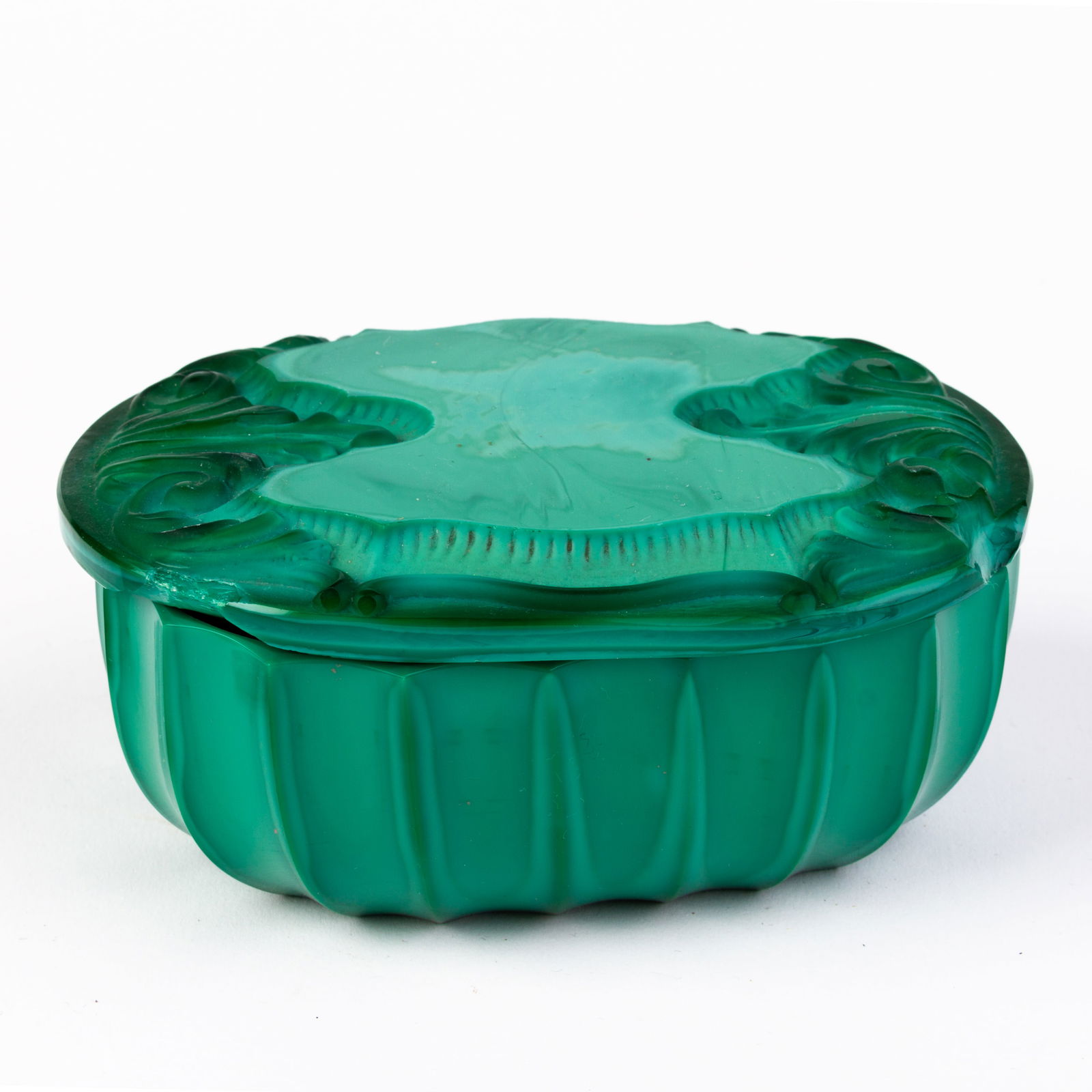 Curt Schlevot Czech Malachite Lidded Art Deco Box: DIMENSIONS APPROX 5.5x12x8.5CM.