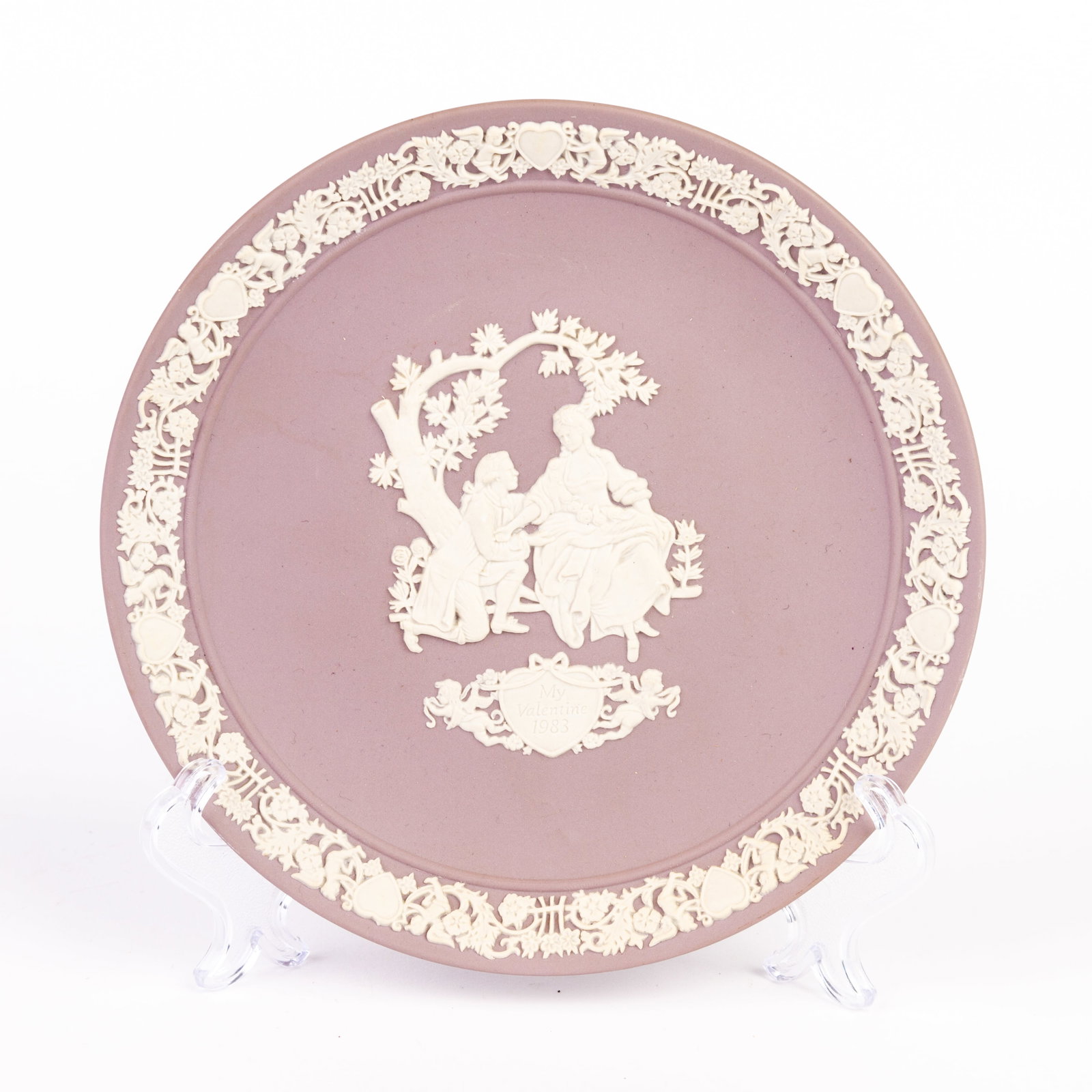 Wedgwood Lilac Jasperware Valentine Plate: DIMENSIONS APPROX 16.5x16.5x1CM.
