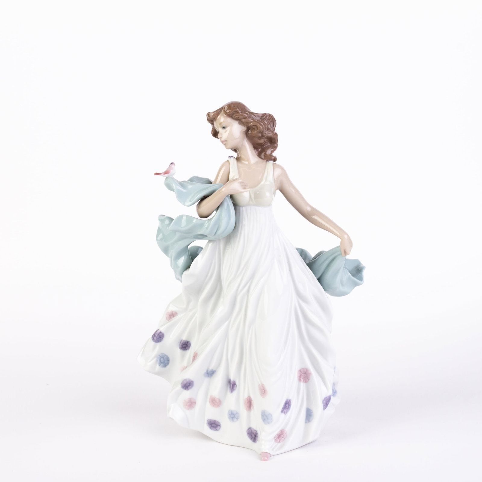 Lladro Fine Porcelain Sculpture "Summer Serenade" 6193: DIMENSIONS APPROX 32x21x14CM