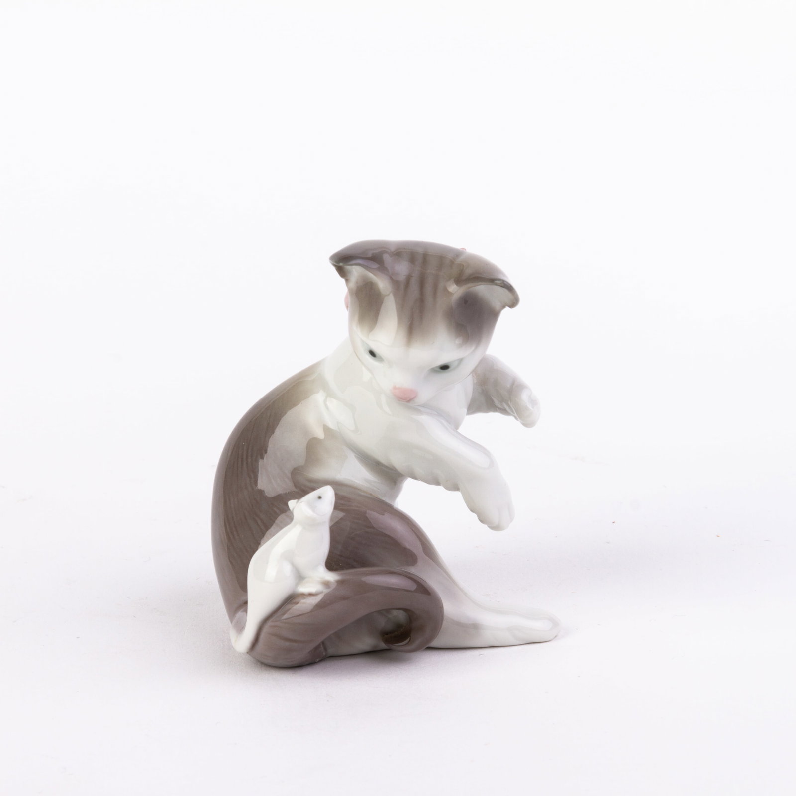 Lladro Fine Porcelain Sculpture "Cat and Mouse" 5236 (1 of 5)