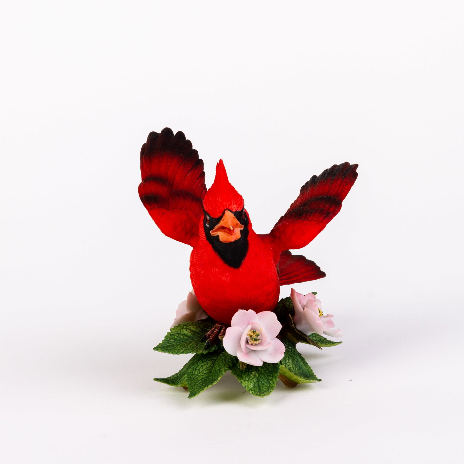 Lenox Fine Porcelain Bird Sculpture: DIMENSIONS APPROX 9x9.5x11CM.