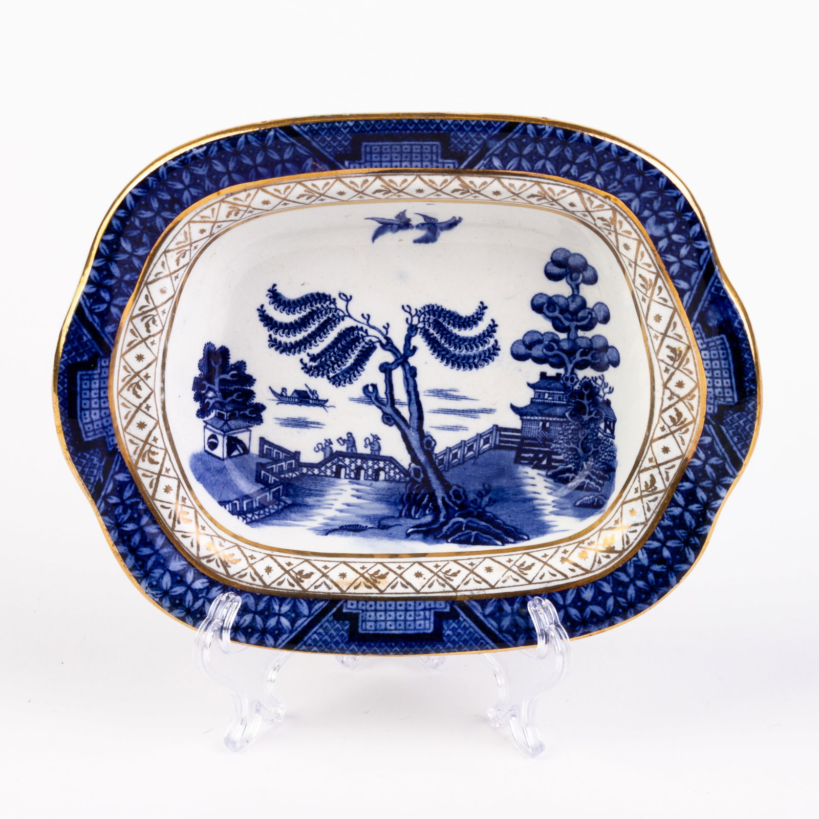 Booths Real Old Willow Porcelain Dish: DIMENSIONS APPROX 18x14x4CM.