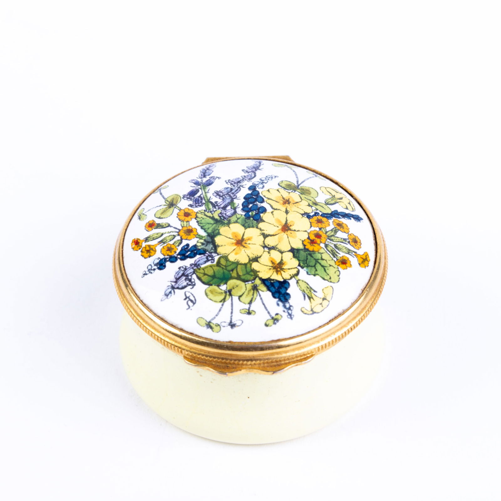 Halcyon Days English Enamel Pillbox: DIMENSIONS APPROX 4.5x4.5x3CM.