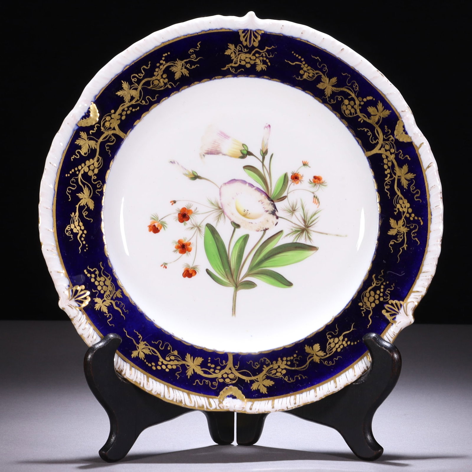 Georgian 18th Century Samuel Alcock Porcelain Painted Plate: MEASURING APPROX 23.8cm.