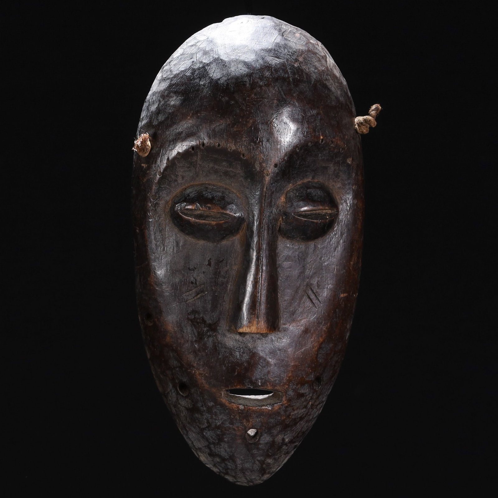 Antique African 19th Century Tribal Wood Mask: MEASURING APPROX 20.5 X 10CM.