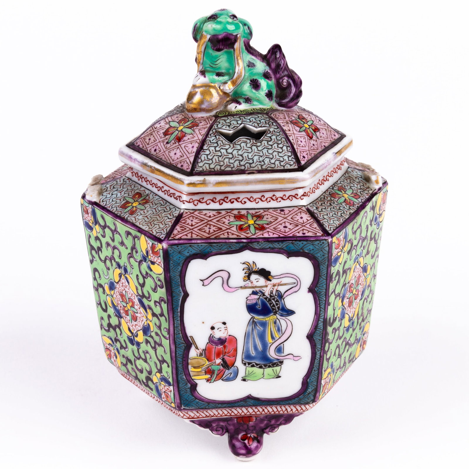 Chinese Famille Rose Porcelain Incense Burner Foo Dog Vase: DIMENSIONS APPROX 13.5x8.5x8CM.
