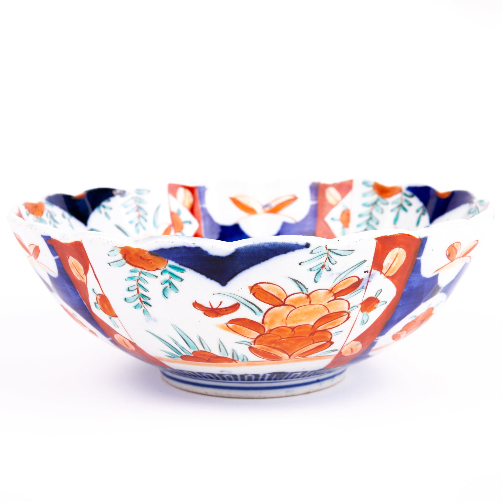 Japanese Imari Porcelain Meiji Bowl 19th Century: DIMENSIONS APPROX 9x24.5x24.5CM.