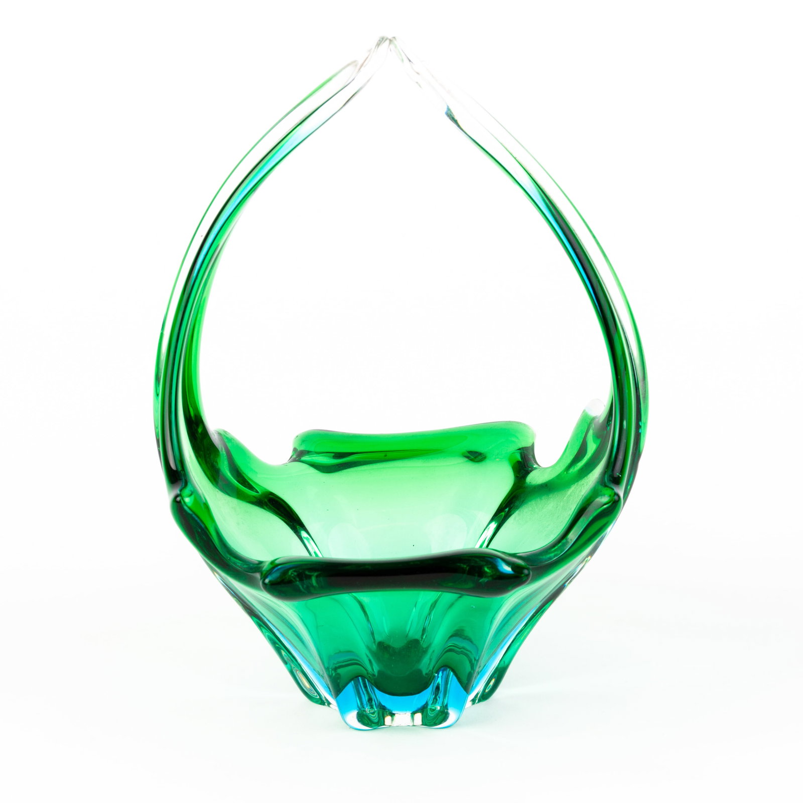 Murano Venetian Glass Designer Bowl Centrepiece: DIMENSIONS APPROX 25x17x17CM.