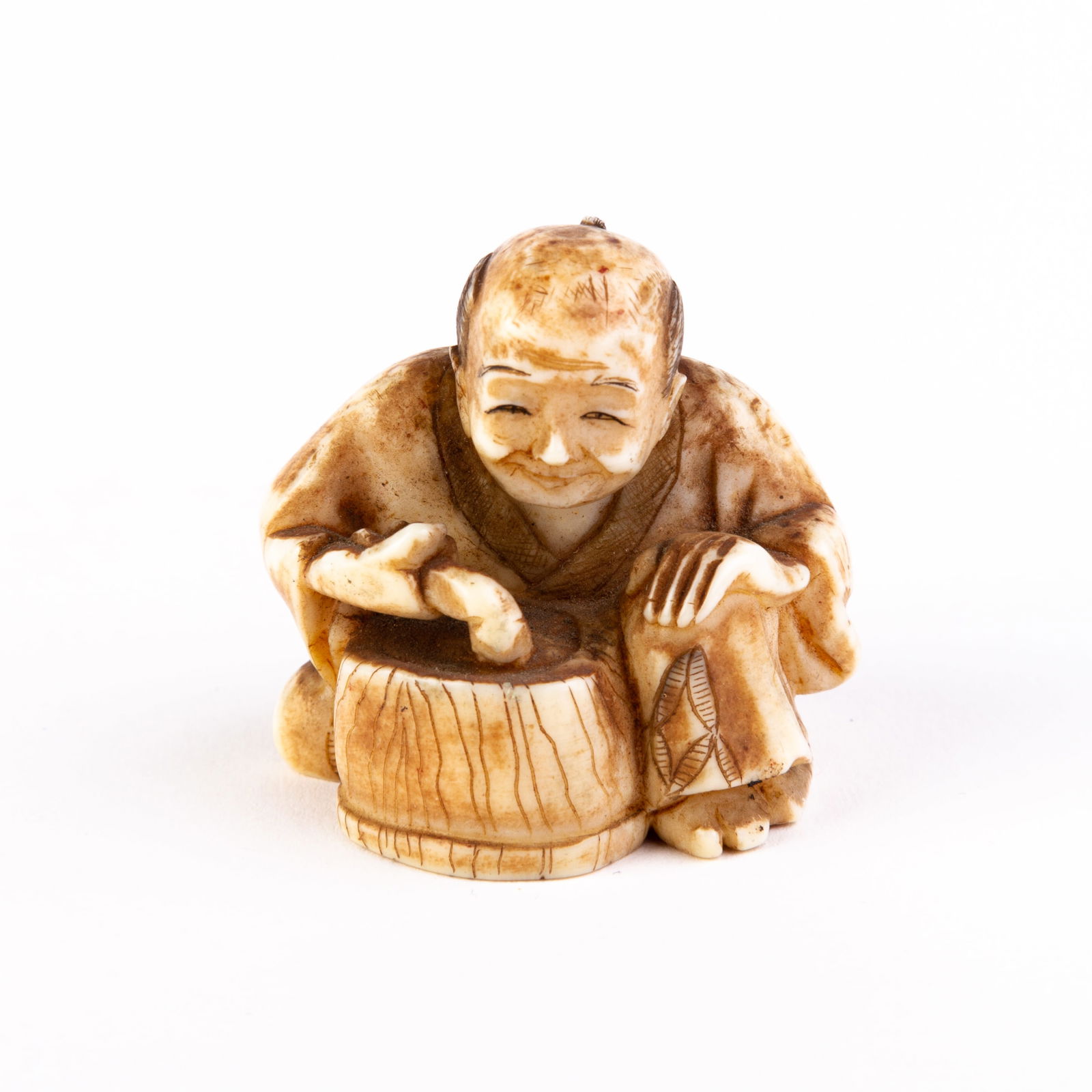 Signed Japanese Carved Netsuke Inro Man Cooking (1 of 5)