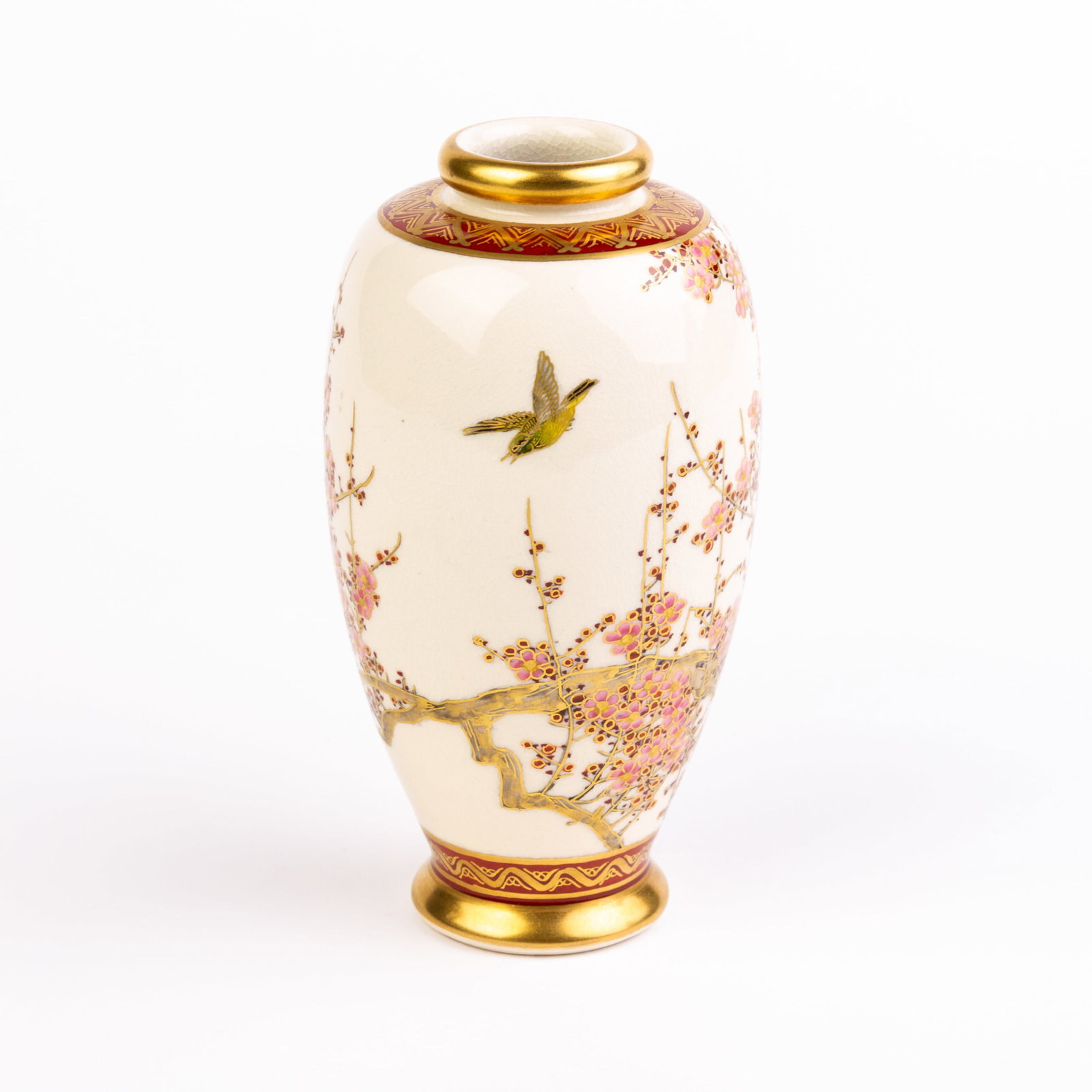 Signed Japanese Satsuma Pottery Blossoms Vase Meiji: DIMENSIONS APPROX 8x8x16CM.