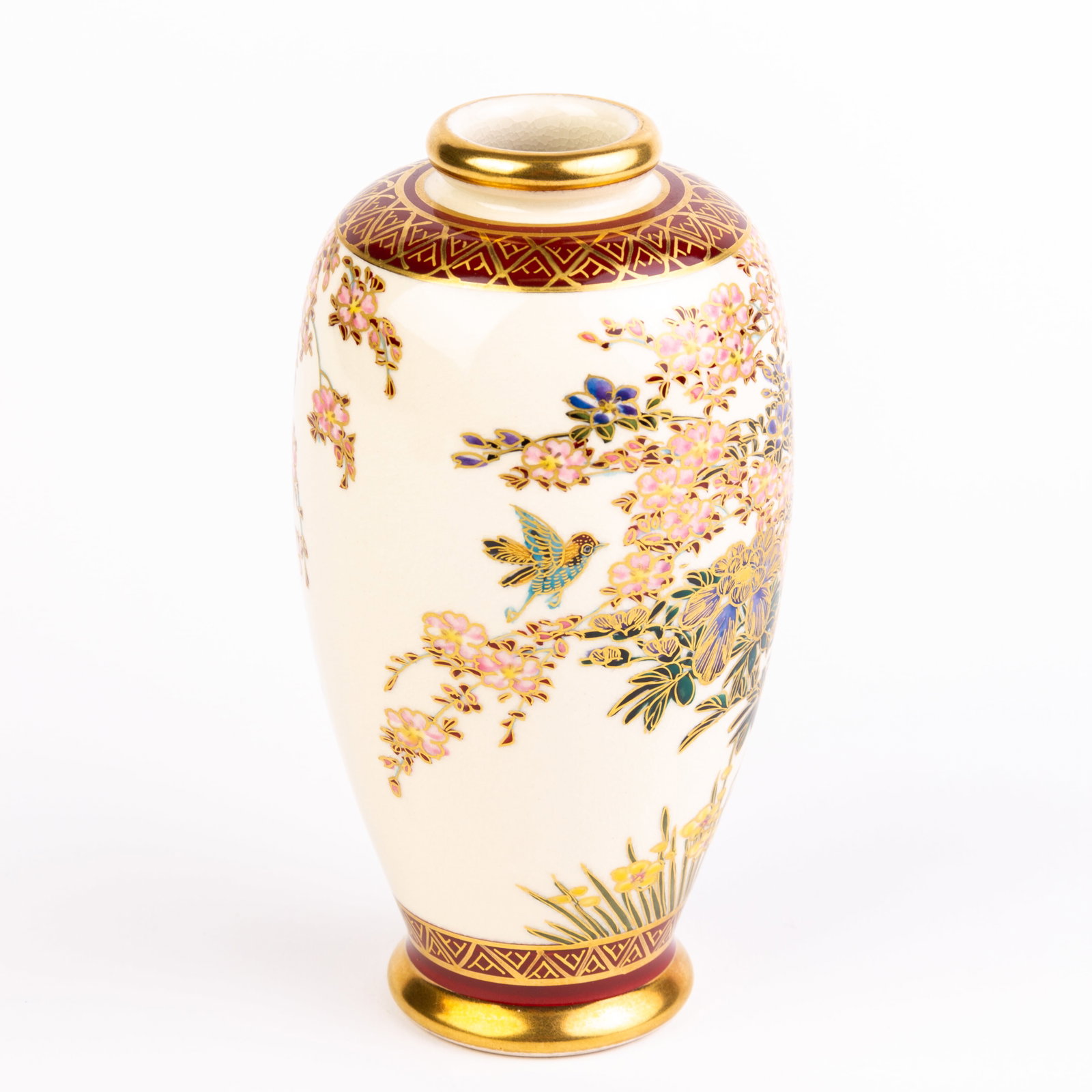Signed Japanese Satsuma Pottery Blossoms Vase Meiji: DIMENSIONS APPROX 8x8x15CM.