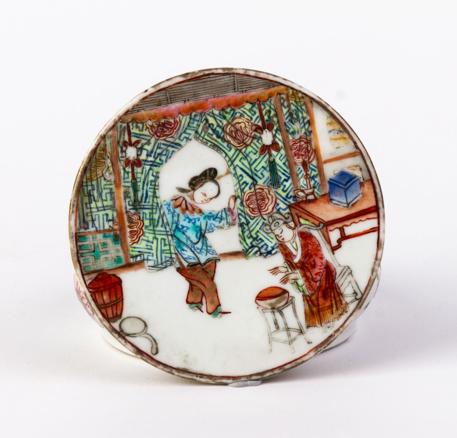 Chinese Famille Rose Porcelain Paste Box (1 of 7)
